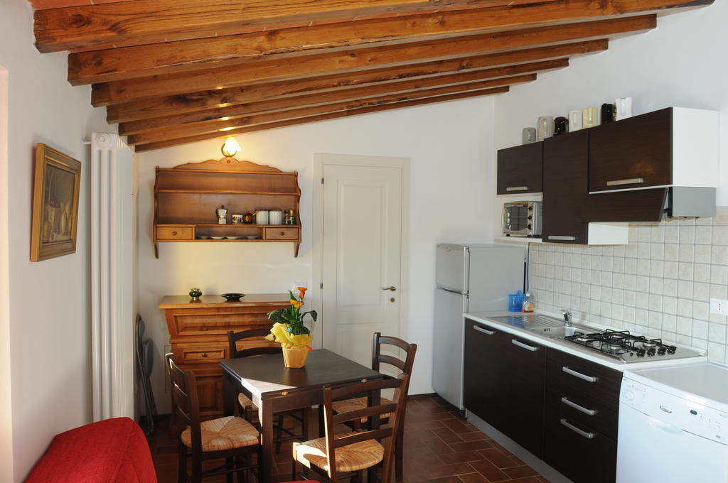 Agriturismo Borgo Nuovo Di Mulinelli أريتسو الغرفة الصورة
